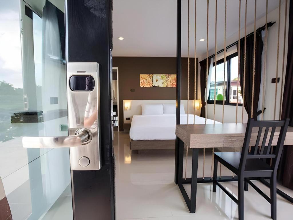 Bua Tara Resort Nong Prue Exterior foto